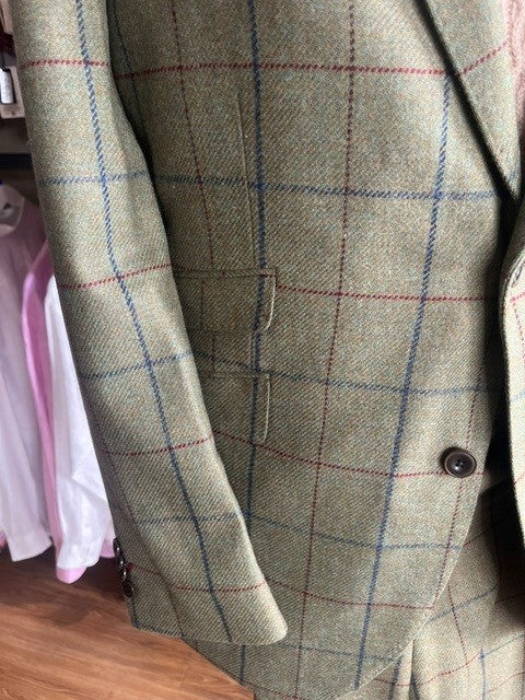 Tweed suits