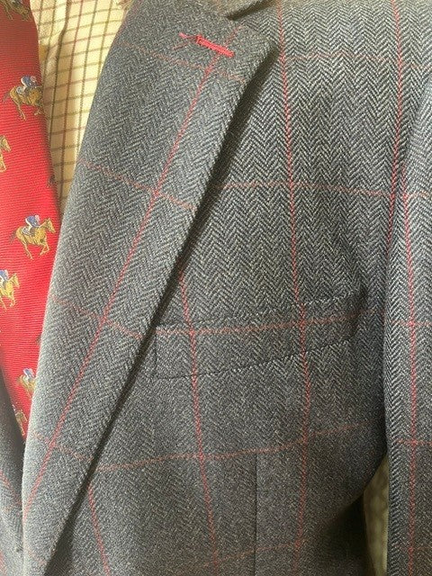 Tweed suits